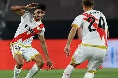 hth_皇家马德里西甲战胜塞尔塔维戈维尼修斯反击得分的简单介绍