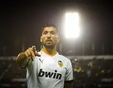 包含马德里竞技西甲击败瓦伦西亚格列兹曼抽射命中的词条